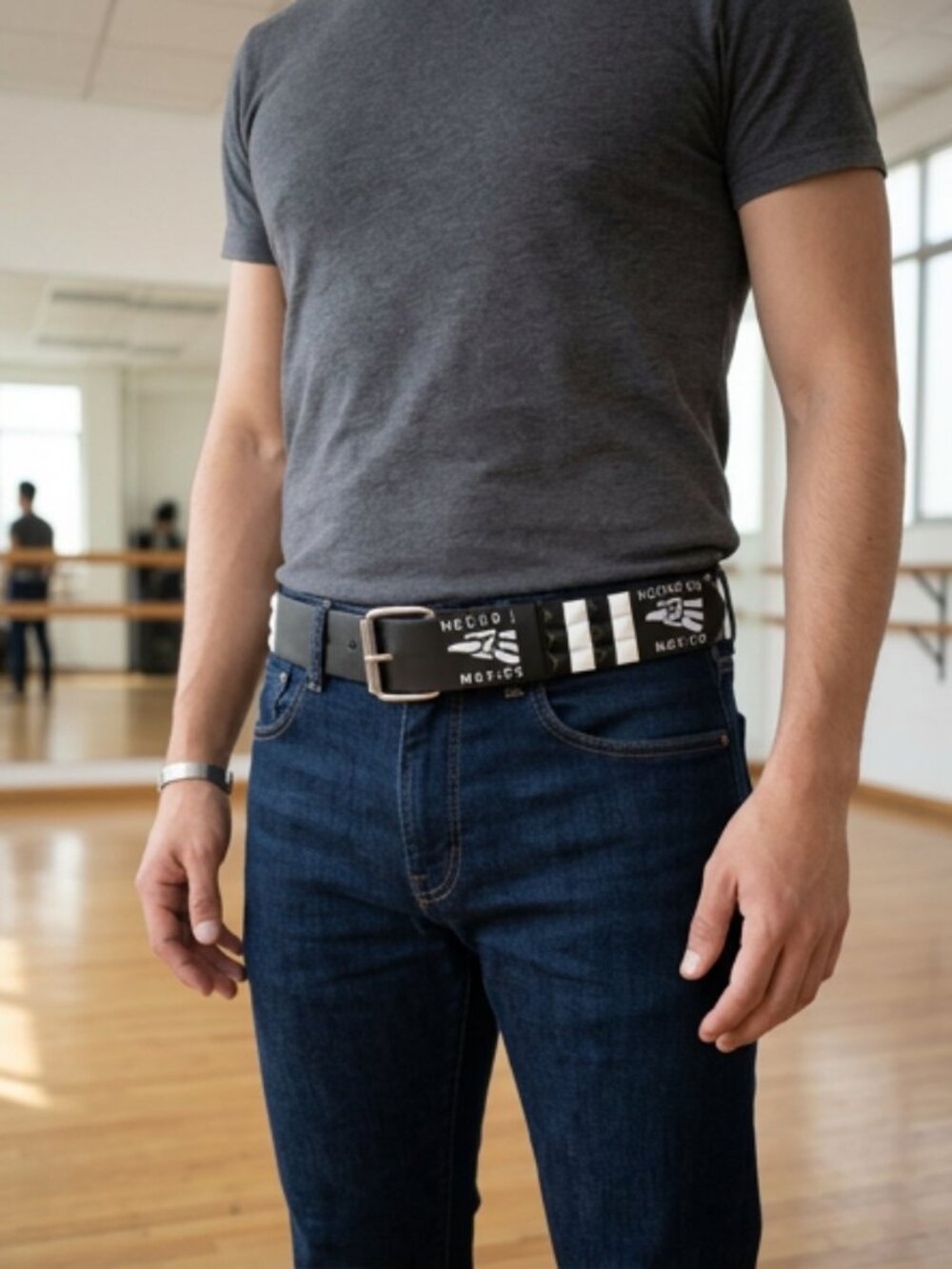 NEW Black Faux Leather Belt Hecho En Mexico Eagle Print Black White Studs Size S - Picture 3 of 16